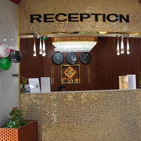 שארג'ה Ruwi Beach Hotel Apartments - Maha Hospitality Group מראה חיצוני תמונה